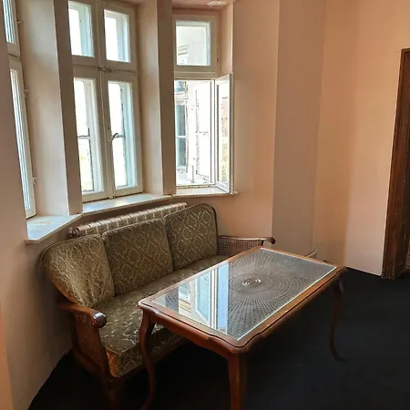 Center Apartmán *