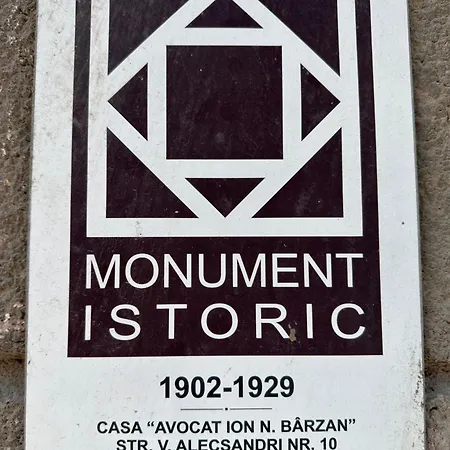 Center Apartmán Constanţa